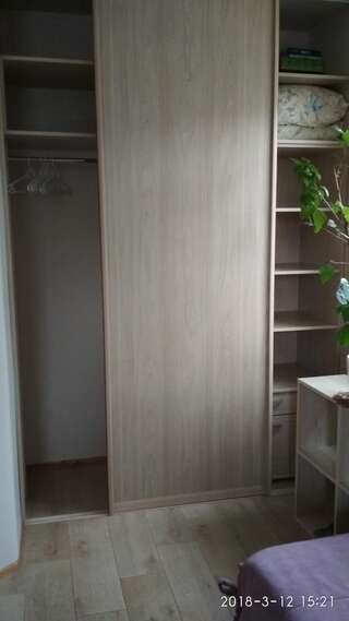 Гостевой дом Guest House Dacha Киев Двухместный номер с 1 кроватью или 2 отдельными кроватями, вид на сад-1